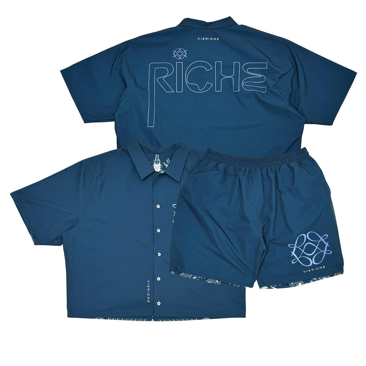 Reversible paisley set