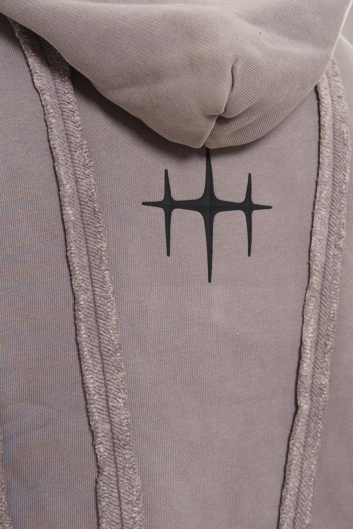 Unknown garment dyed cotton fleece pullover hoodie