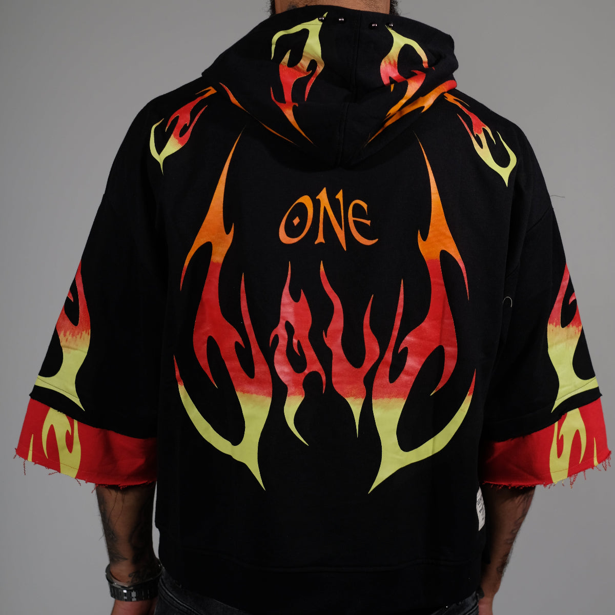 One love short sleeve hoodie