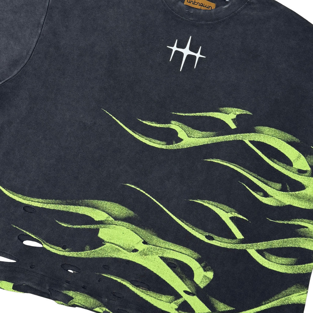 Metalic flames tee
