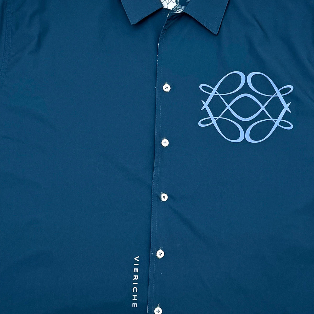 Reversible paisley set