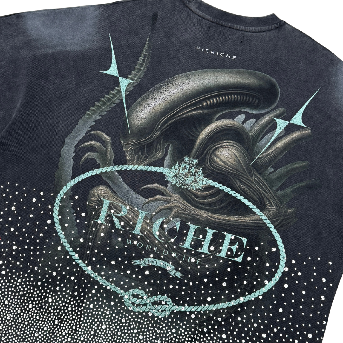 Alien 2050 tee