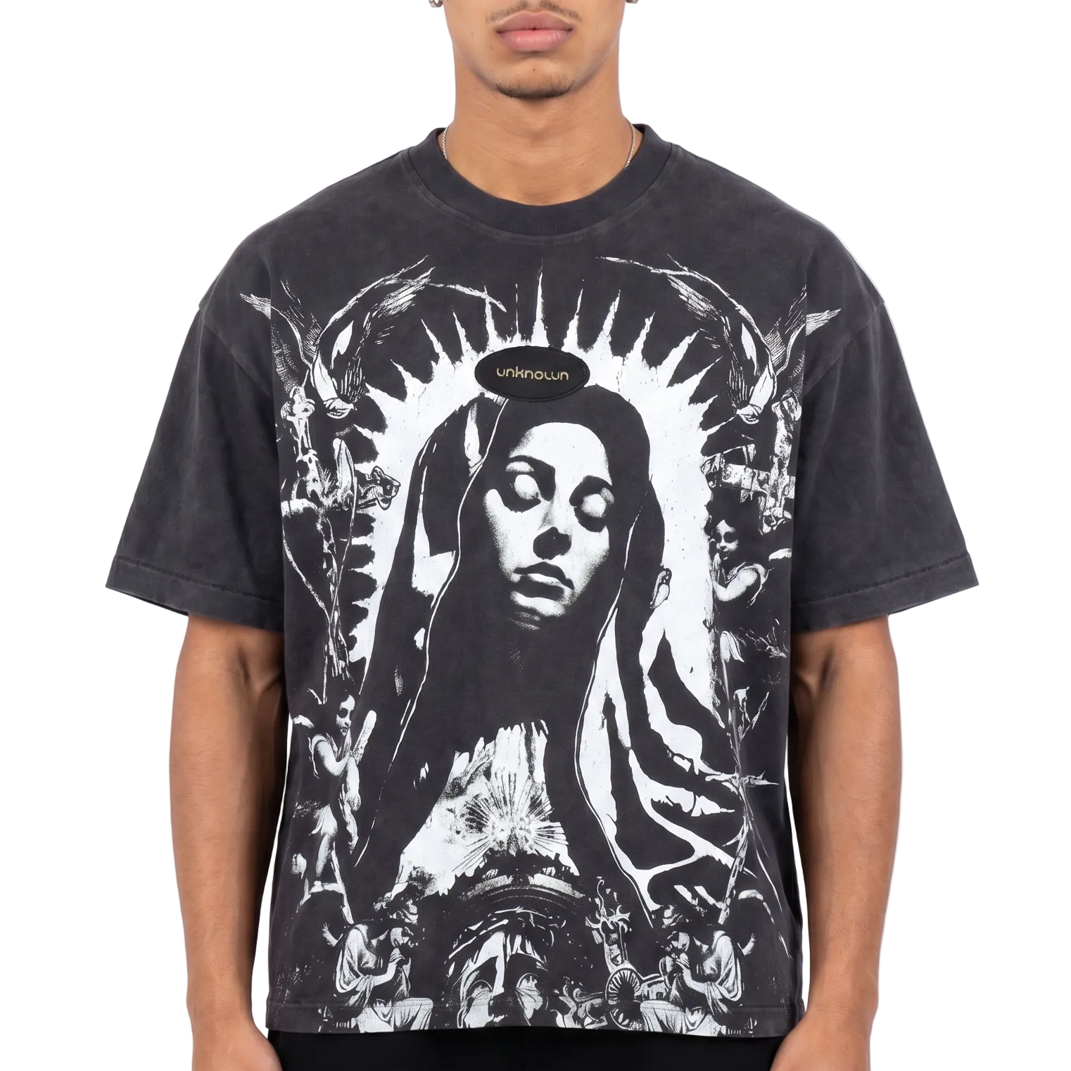 Divine madonna tee